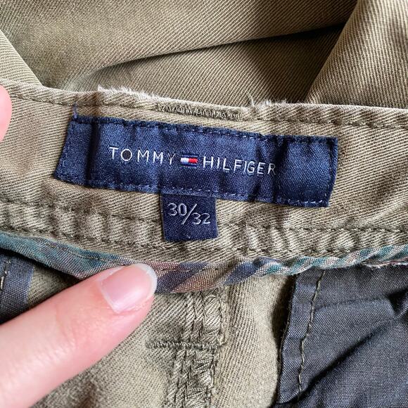Tommy Hilfiger Cargo Pants Men 30x32 Green‎ Utility Workwear Military Pockets - Picture 2 of 16